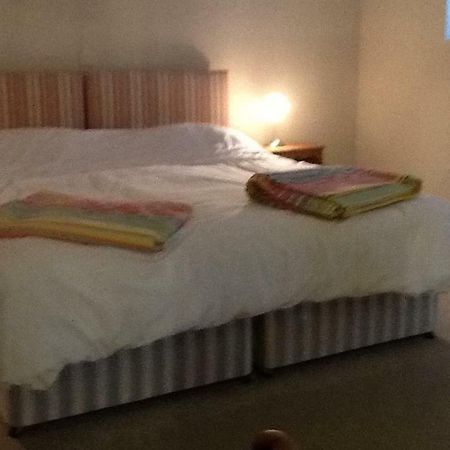 5 High Street Apartment Templecombe Luaran gambar